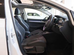Volkswagen Golf 1.4TSI Life Plus - Image 15