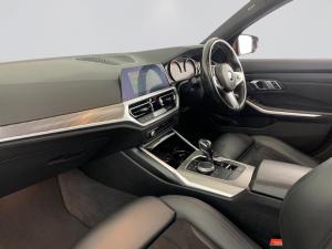BMW 318i M Sport automatic - Image 17
