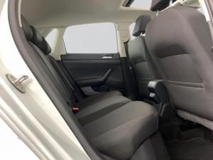 Volkswagen Polo 1.0 TSI Comfortline DSG - Image 18