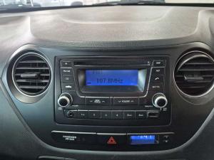 Hyundai Grand i10 1.0 Motion automatic - Image 16