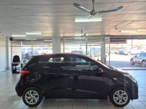 Hyundai Grand i10 1.0 Motion automatic - Image 5