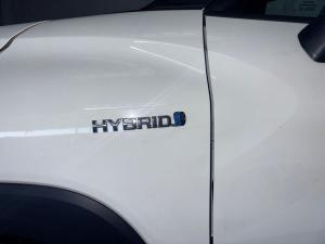 Toyota Corolla Cross 1.8 Hybrid XS - Image 11