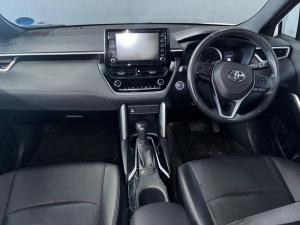 Toyota Corolla Cross 1.8 Hybrid XS - Image 14