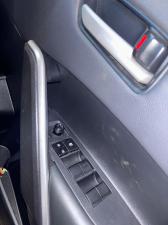 Toyota Corolla Cross 1.8 Hybrid XS - Image 20