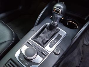 Audi A3 sedan 30TFSI - Image 13