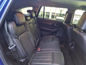 Isuzu mu-X 3.0TD LS 4x4 - Image 12