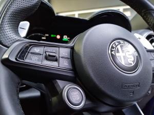 Alfa Romeo Tonale 1.5T Hybrid Veloce - Image 24
