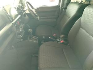 Suzuki Jimny 1.5 GLX AllGrip 5-door auto - Image 14