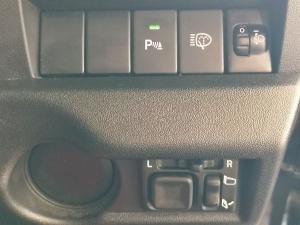 Suzuki Jimny 1.5 GLX AllGrip 5-door auto - Image 24