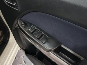 Toyota Starlet 1.4 XR auto - Image 21