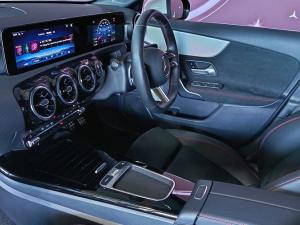 Mercedes-Benz A-Class A200 hatch Progressive - Image 11