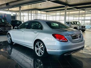 Mercedes-Benz C-Class C180 Avantgarde auto - Image 10