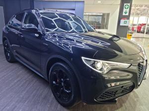 Alfa Romeo Stelvio 2.0T Veloce Q4 - Image 7
