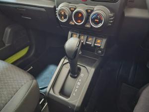 Suzuki Jimny 1.5 GLX AllGrip 5-door auto - Image 23