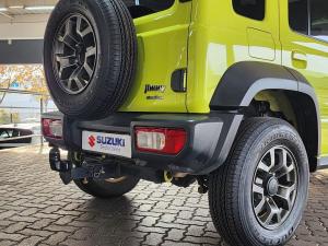 Suzuki Jimny 1.5 GLX AllGrip 5-door auto - Image 8