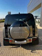 Land Rover Defender 110 D300 X - Image 25
