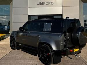 Land Rover Defender 110 D300 X - Image 29