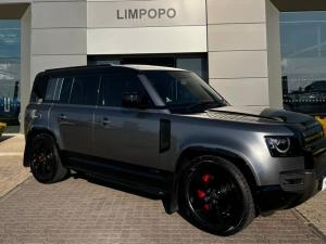 Land Rover Defender 110 D300 X - Image 3