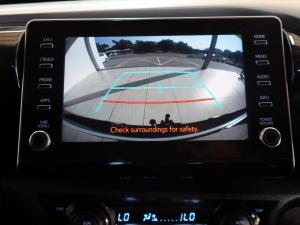 Toyota Hilux 2.8GD-6 double cab Raider auto - Image 14