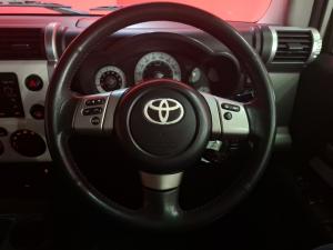 Toyota FJ Cruiser FJ Cruiser - Image 8