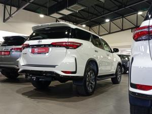 Toyota Fortuner 2.8GD-6 - Image 2