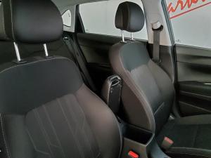 Hyundai i20 1.2 Fluid - Image 14