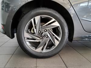 Hyundai i20 1.2 Fluid - Image 17
