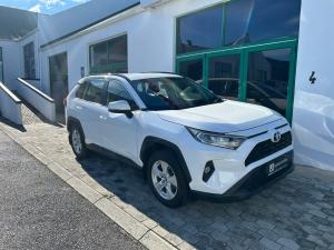Toyota RAV4 2.0 GX auto - Image 1