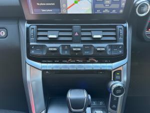Toyota Land Cruiser 300 3.3D ZX - Image 15
