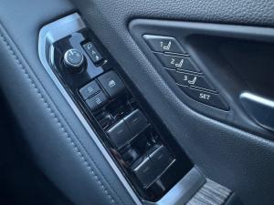 Toyota Land Cruiser 300 3.3D ZX - Image 26