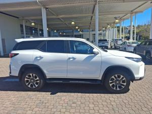 Toyota Fortuner 2.4GD-6 4x4 - Image 3