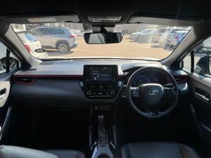 Toyota Corolla Cross 1.8 Hybrid GR-Sport - Image 6