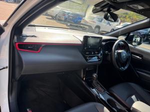 Toyota Corolla Cross 1.8 Hybrid GR-Sport - Image 7
