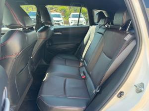 Toyota Corolla Cross 1.8 Hybrid GR-Sport - Image 17