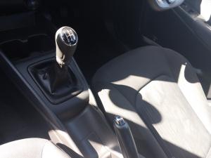 Toyota Starlet 1.5 XS manual - Image 12