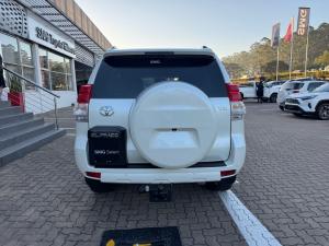 Toyota Land Cruiser Prado 4.0 VX - Image 5