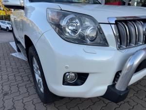 Toyota Land Cruiser Prado 4.0 VX - Image 24