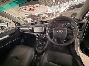 Toyota Hilux 2.4GD single cab S (aircon) - Image 6
