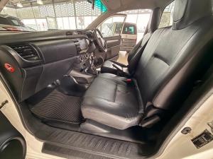 Toyota Hilux 2.4GD single cab S (aircon) - Image 7