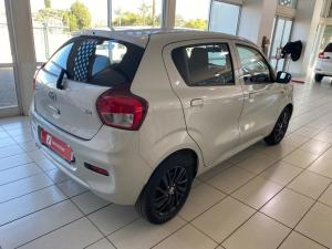 Toyota Vitz 1.0 XR - Image 2