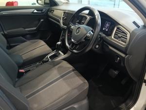 Volkswagen T-ROC 2.0 TSI Design 4MOT DSG - Image 21