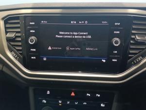 Volkswagen T-ROC 2.0 TSI Design 4MOT DSG - Image 8