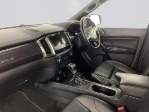 Ford Everest 2.0D BI-TURBO LTD 4X4 automatic - Image 17