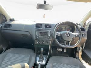 Volkswagen Polo Vivo hatch 1.6 Comfortline auto - Image 10