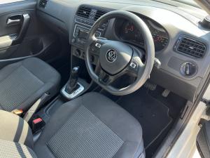 Volkswagen Polo Vivo hatch 1.6 Comfortline auto - Image 17