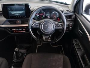 Suzuki Swift 1.2 GLX manual - Image 6