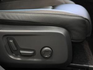 Volvo XC40 B4 Plus Dark - Image 21