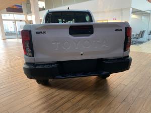 Toyota Hilux 2.8GD-6 double cab SRX 4x4 - Image 4
