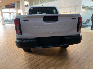 Toyota Hilux 2.8GD-6 double cab SRX 4x4 - Image 5
