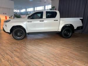 Toyota Hilux 2.8GD-6 double cab SRX 4x4 - Image 6